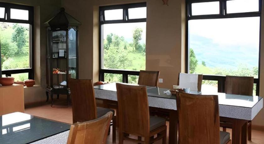 Hananoie - A Permaculture Resort Pokhara Eksteriør bilde