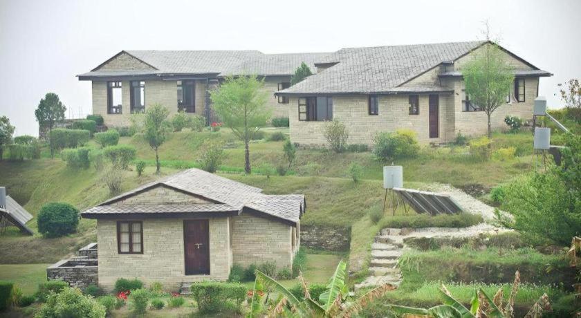 Hananoie - A Permaculture Resort Pokhara Eksteriør bilde