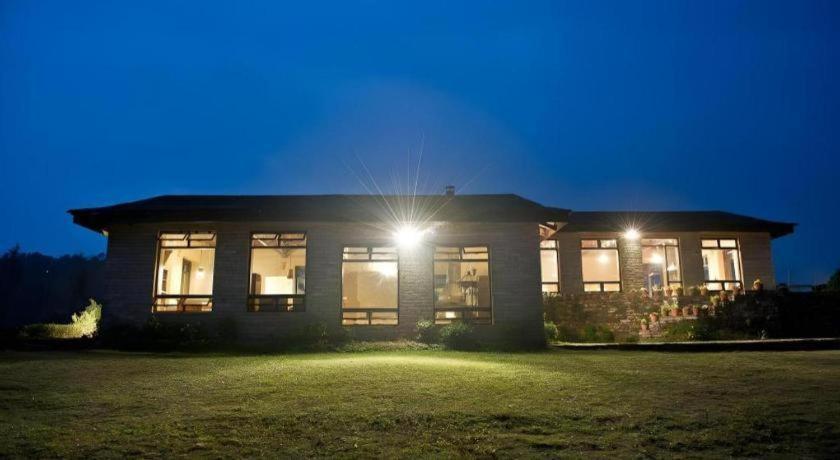 Hananoie - A Permaculture Resort Pokhara Eksteriør bilde