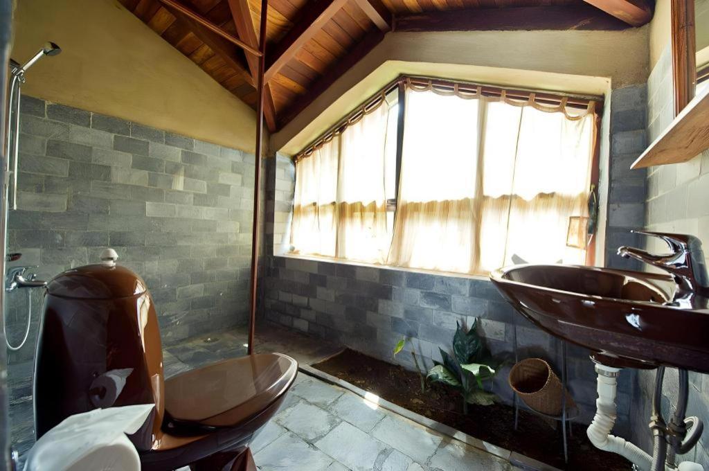 Hananoie - A Permaculture Resort Pokhara Eksteriør bilde